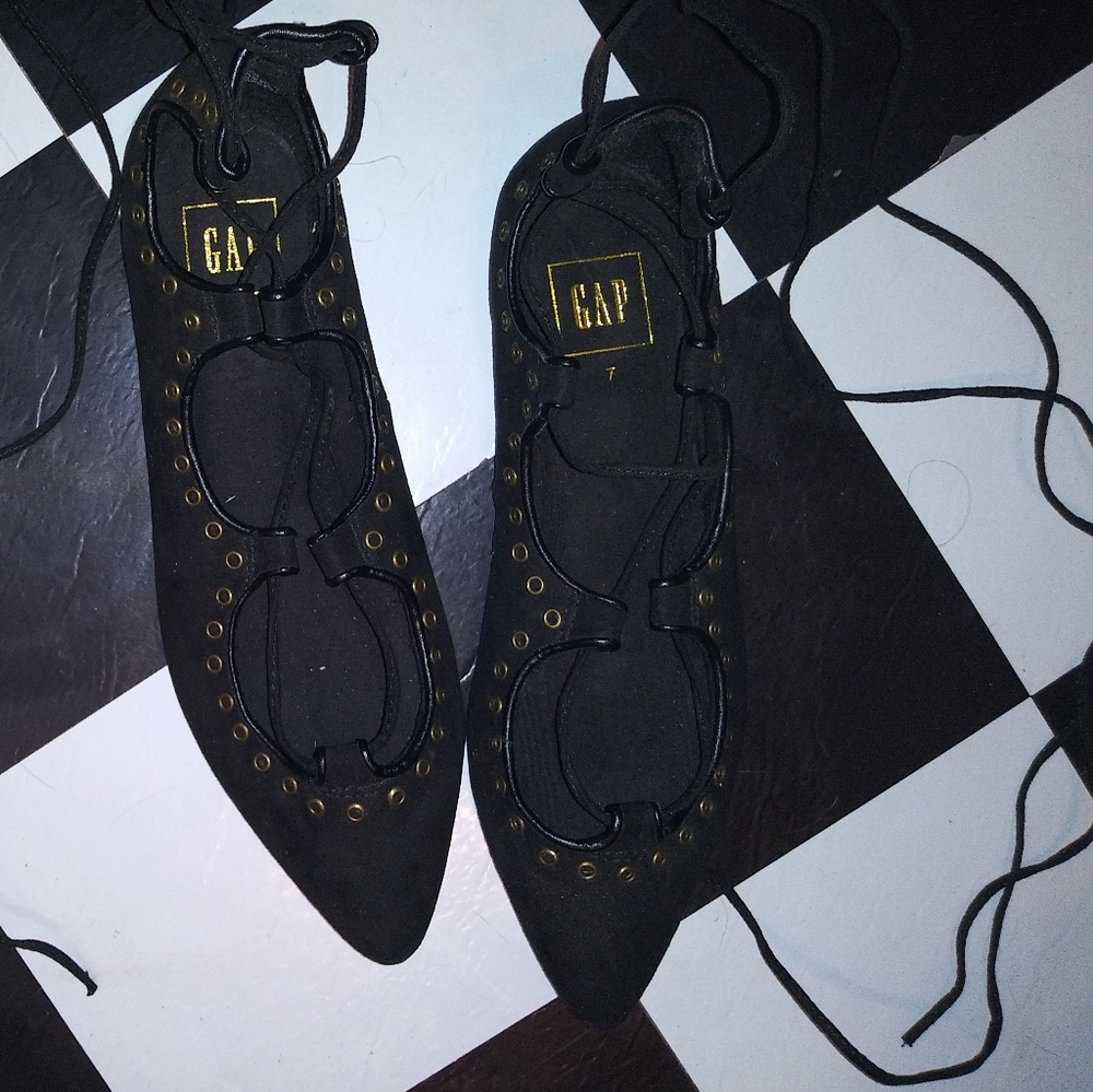 GAP SZ 7 Black Suede Ballet Flats Lace Up Leg